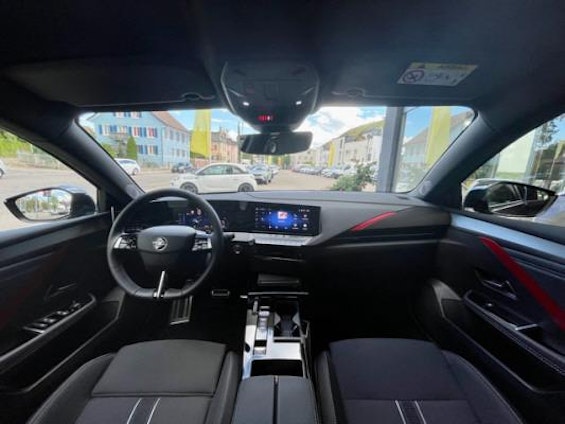 Vehicle image 8 Vehicle image 8