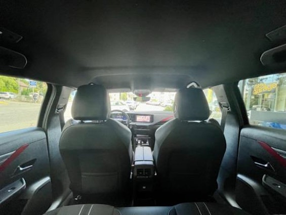 Vehicle image 11 Vehicle image 11