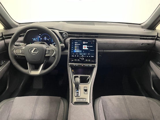 Vehicle image 5 Vehicle image 5