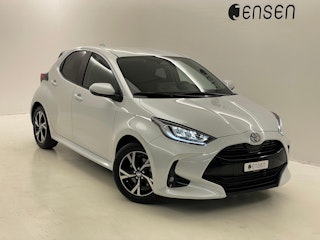 Vehicle image TOYOTA YARIS 0 Vehicle image TOYOTA YARIS 0