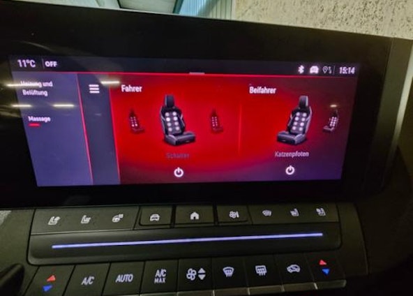 Vehicle image 11 Vehicle image 11