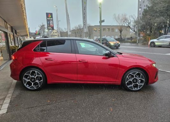 Vehicle image 4 Vehicle image 4