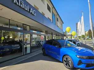 Opel Astra 54kWh Swiss +