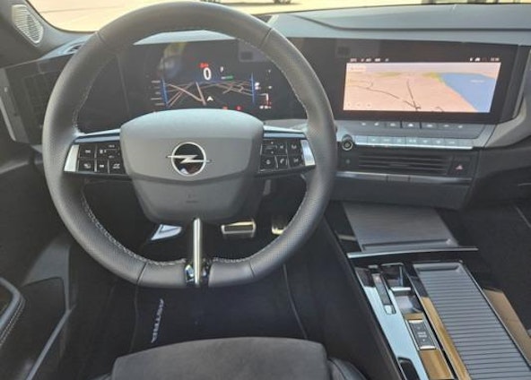 Vehicle image 9 Vehicle image 9