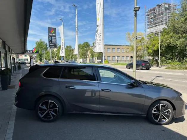 Opel Astra ST 1.6PHEV Swiss+ A