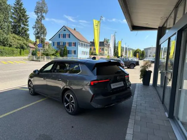 Opel Astra ST 1.6PHEV Swiss+ A