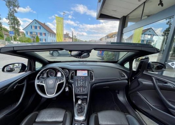 Vehicle image 10 Vehicle image 10