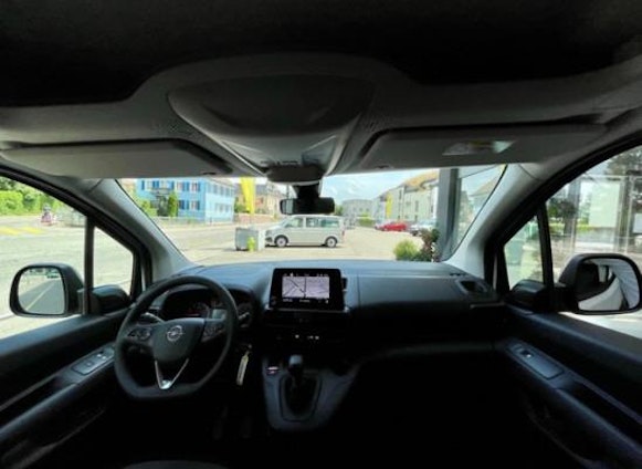 Vehicle image 10 Vehicle image 10