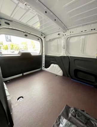 Vehicle image 7 Vehicle image 7