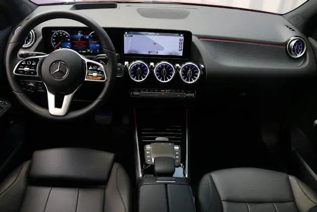 Mercedes-Benz EQA 350 Swiss Star 4Matic