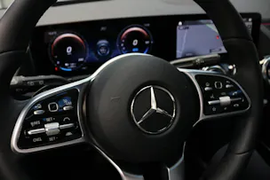 Mercedes-Benz EQA 350 Swiss Star 4Matic
