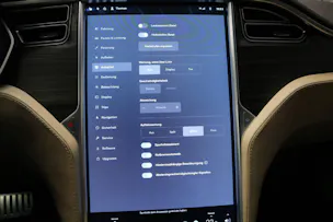 Tesla Model S 85 Performance D 772 PS