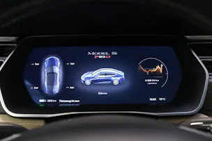 Tesla Model S 85 Performance D 772 PS