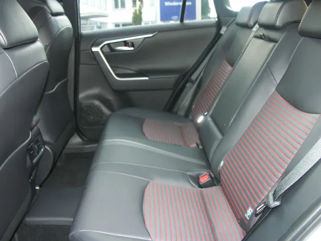 Suzuki Across 2.5 PHEV Compact Top 4x4