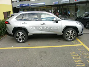 Suzuki Across 2.5 PHEV Compact Top 4x4
