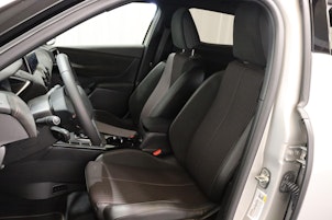 Vehicle image DS AUTOMOBILES 3 Crossback E-Tense Performance Line