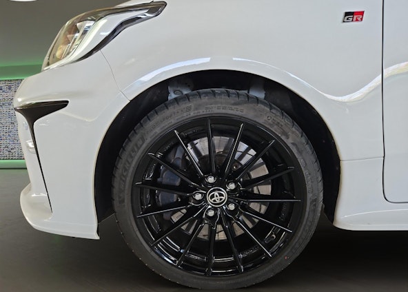 Vehicle image 5 Vehicle image 5