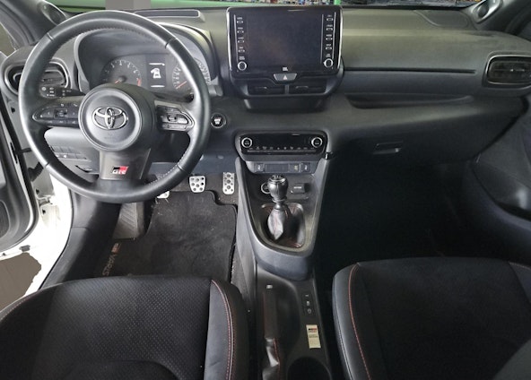 Vehicle image 7 Vehicle image 7