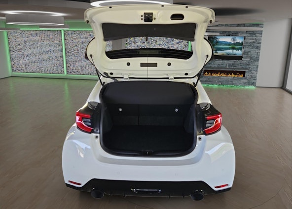 Vehicle image 15 Vehicle image 15