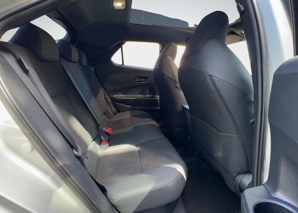 Vehicle image 16 Vehicle image 16