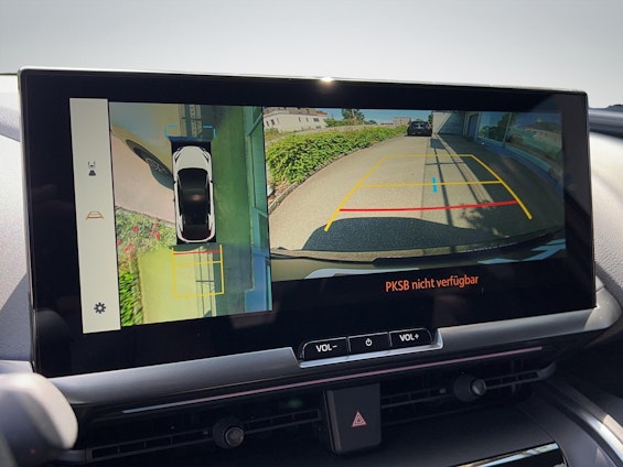 Vehicle image 20 Vehicle image 20