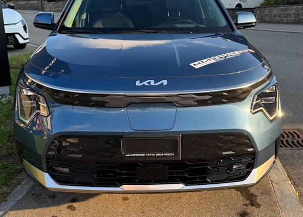 Vehicle image 2 Vehicle image 2