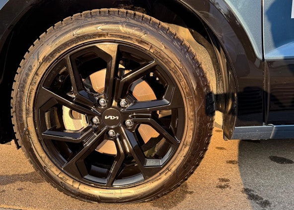 Vehicle image 8 Vehicle image 8