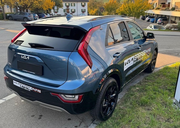 Vehicle image 6 Vehicle image 6