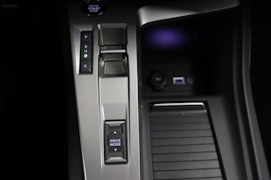 Vehicle image PEUGEOT 308 1.6 PHEV 180 GT