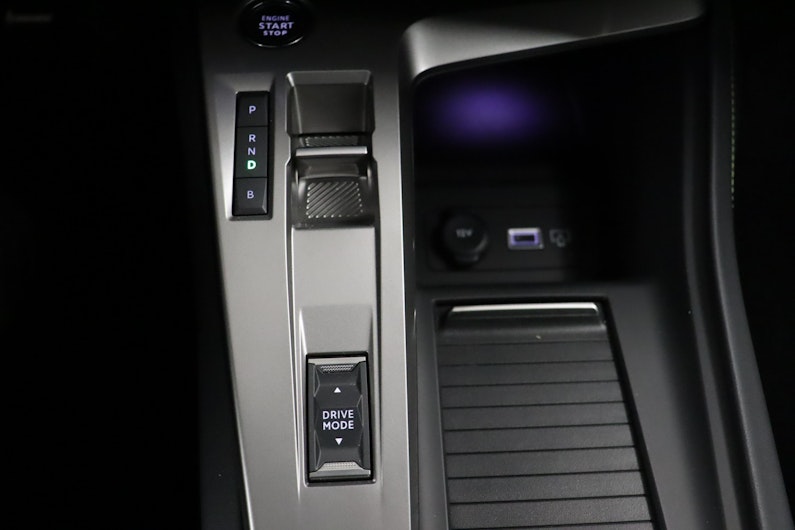 Vehicle image PEUGEOT 308