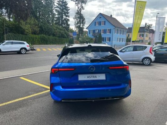 Vehicle image 5 Vehicle image 5