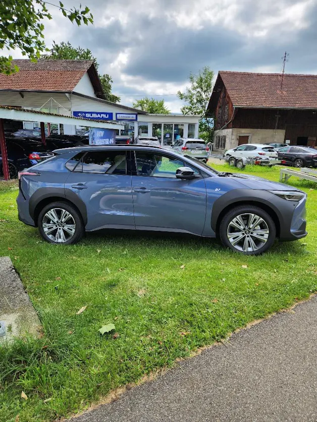 Subaru Solterra eV Luxury AWD