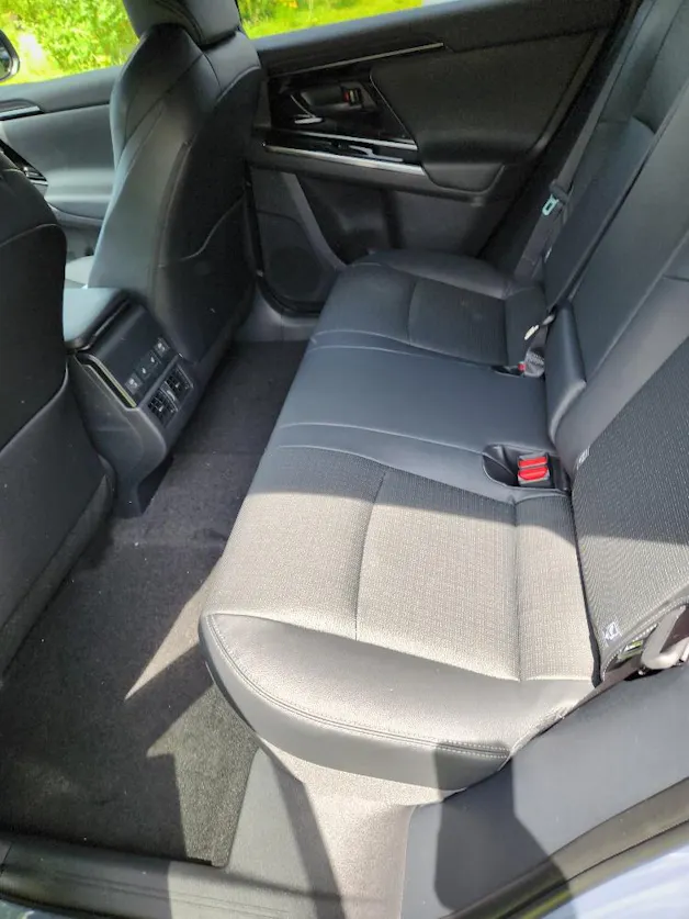 Subaru Solterra eV Luxury AWD