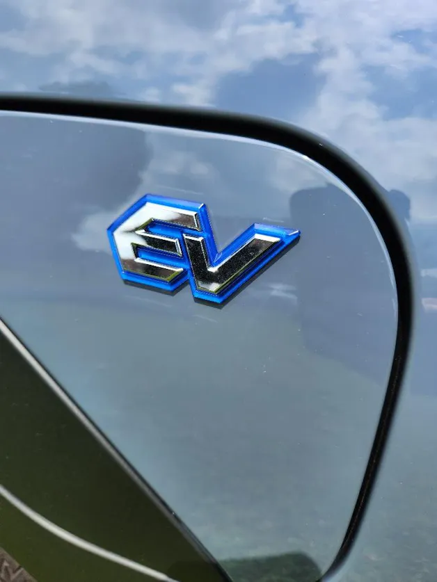 Subaru Solterra eV Luxury AWD