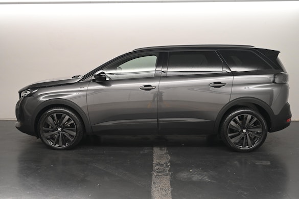 PEUGEOT 5008 1.2 PureTech GT 2