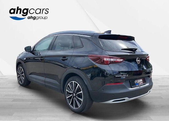 Vehicle image 2 Vehicle image 2