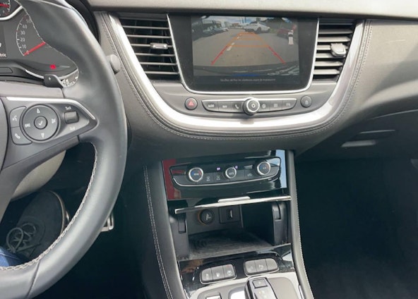 Vehicle image 6 Vehicle image 6