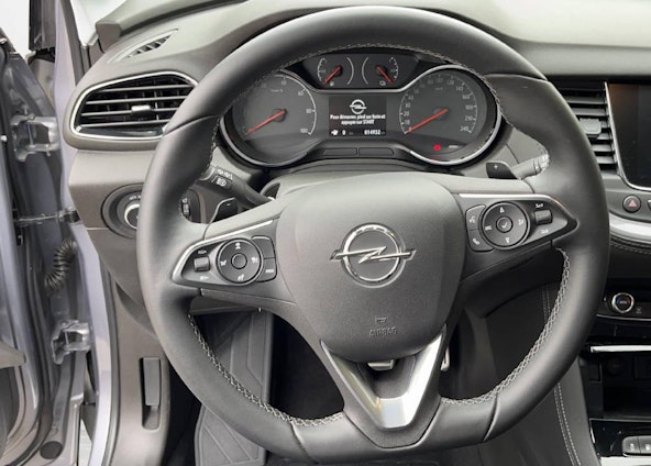 Vehicle image 5 Vehicle image 5