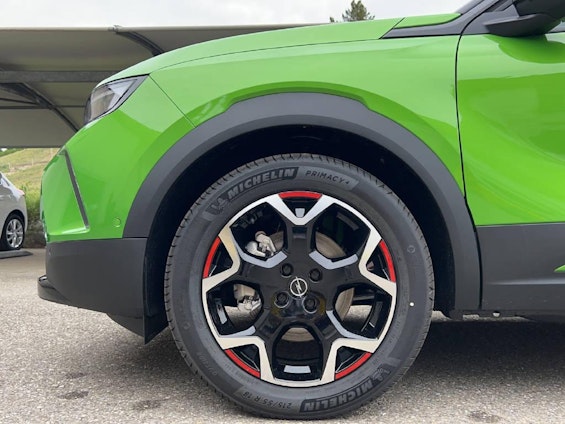 Vehicle image 9 Vehicle image 9