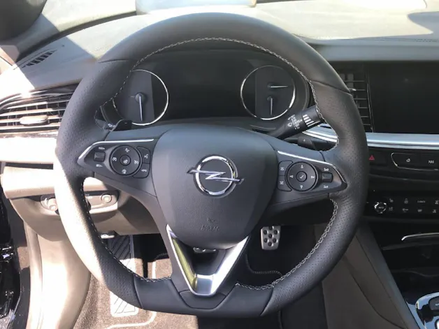 Opel Insignia Sports Tourer 2.0 T GSi AWD