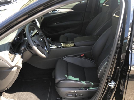 Fahrzeugbild 4 Fahrzeugbild 4