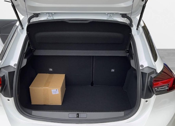 Vehicle image 8 Vehicle image 8