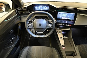 Vehicle image PEUGEOT 308 1.6 PHEV 180 GT