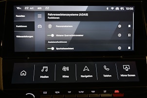 Vehicle image PEUGEOT 308 1.6 PHEV 180 GT