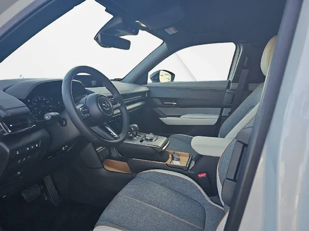 Mazda MX-30 e-Skyactiv R-EV Advantage