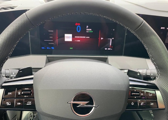 Vehicle image 5 Vehicle image 5