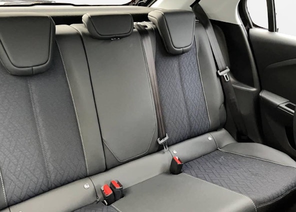 Vehicle image 7 Vehicle image 7