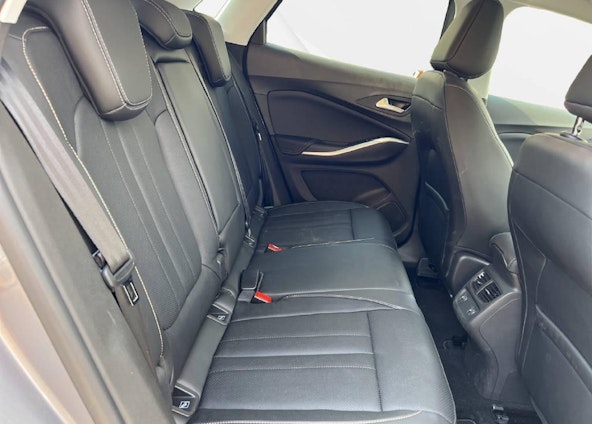 Vehicle image 7 Vehicle image 7