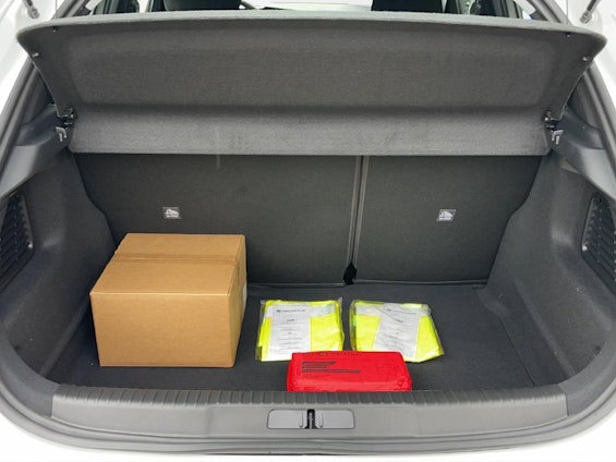 Vehicle image 8 Vehicle image 8