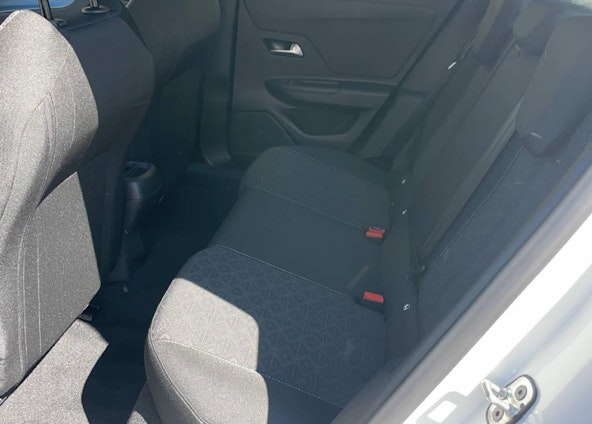 Vehicle image 7 Vehicle image 7